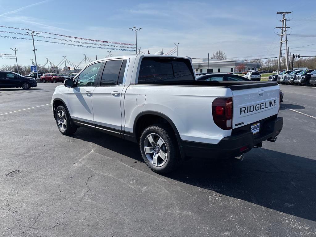 new 2025 Honda Ridgeline car, priced at $45,135