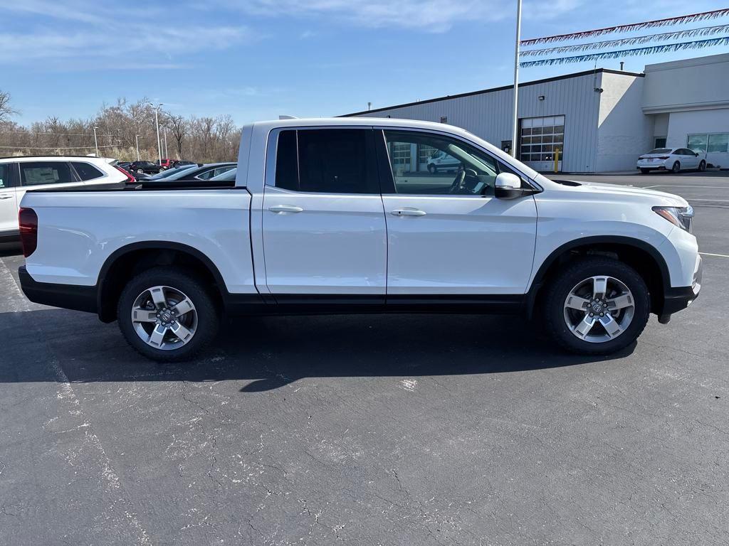 new 2025 Honda Ridgeline car, priced at $45,135
