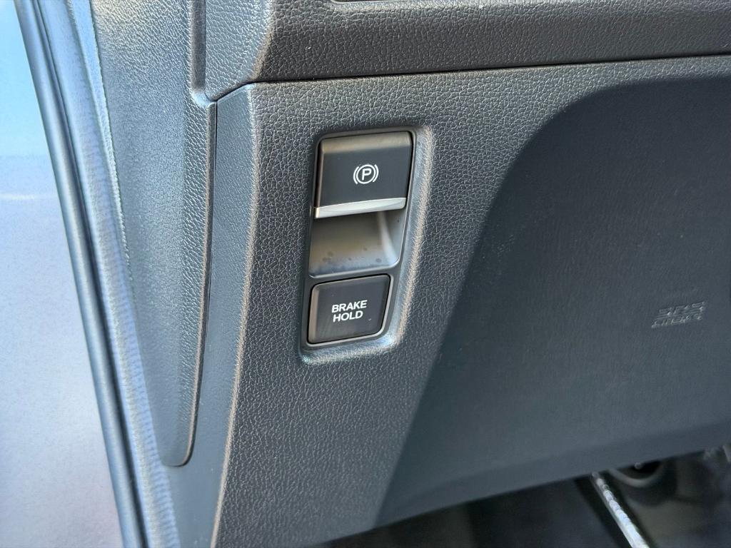 used 2025 Honda Odyssey car, priced at $43,400