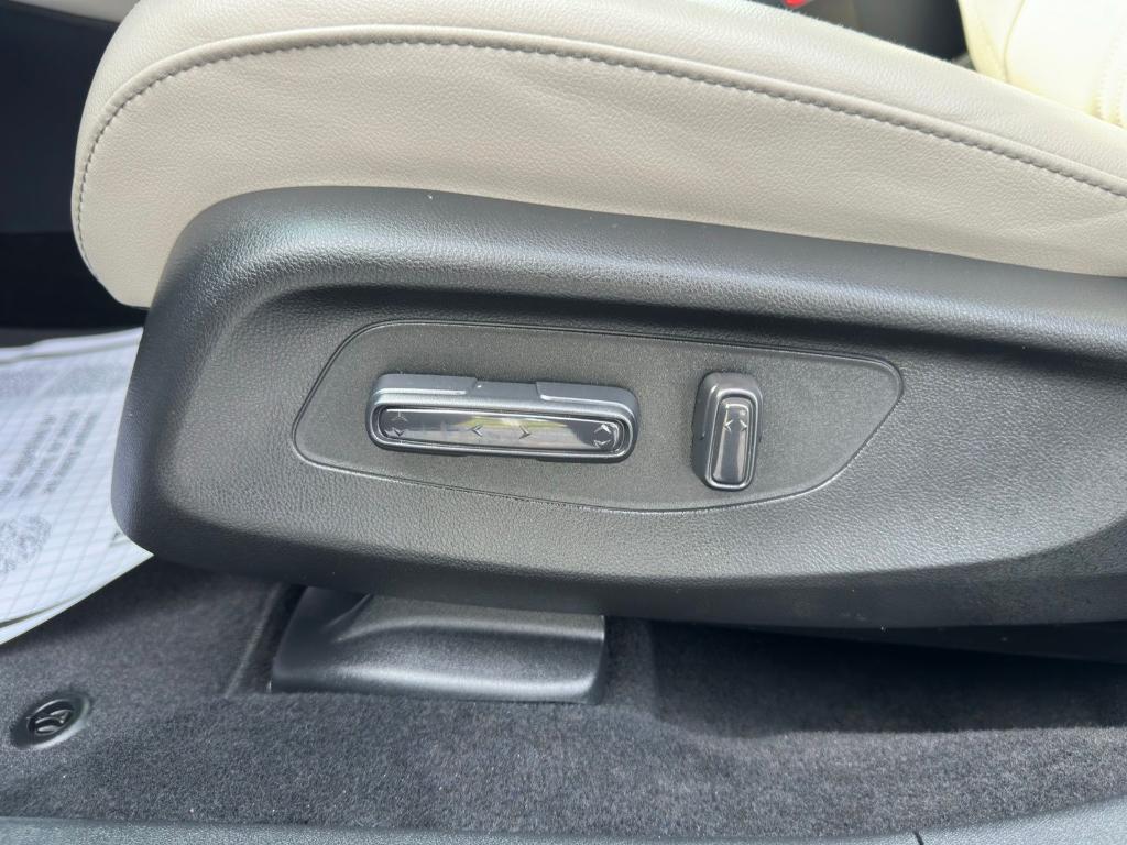 used 2023 Honda HR-V car, priced at $28,100