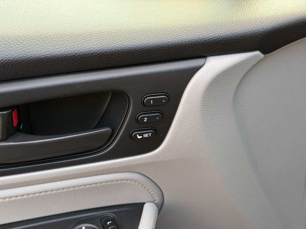 used 2023 Honda Odyssey car, priced at $37,500