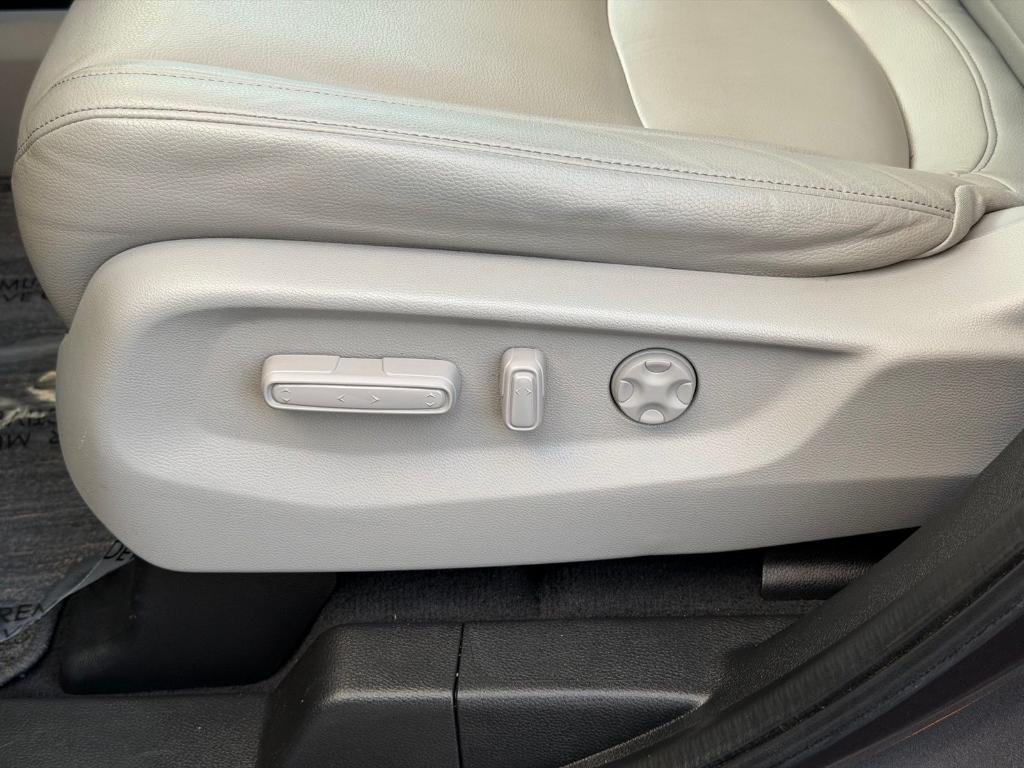 used 2023 Honda Odyssey car, priced at $37,500