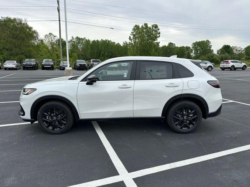 new 2025 Honda HR-V car, priced at $30,850