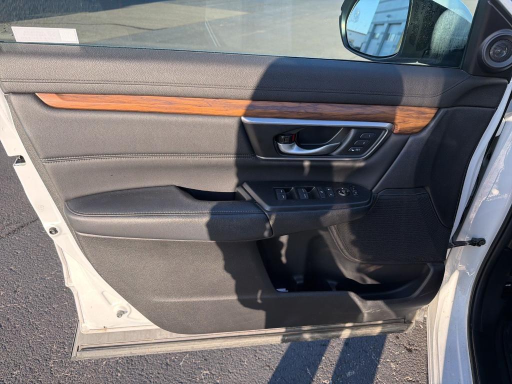 used 2021 Honda CR-V car, priced at $28,400