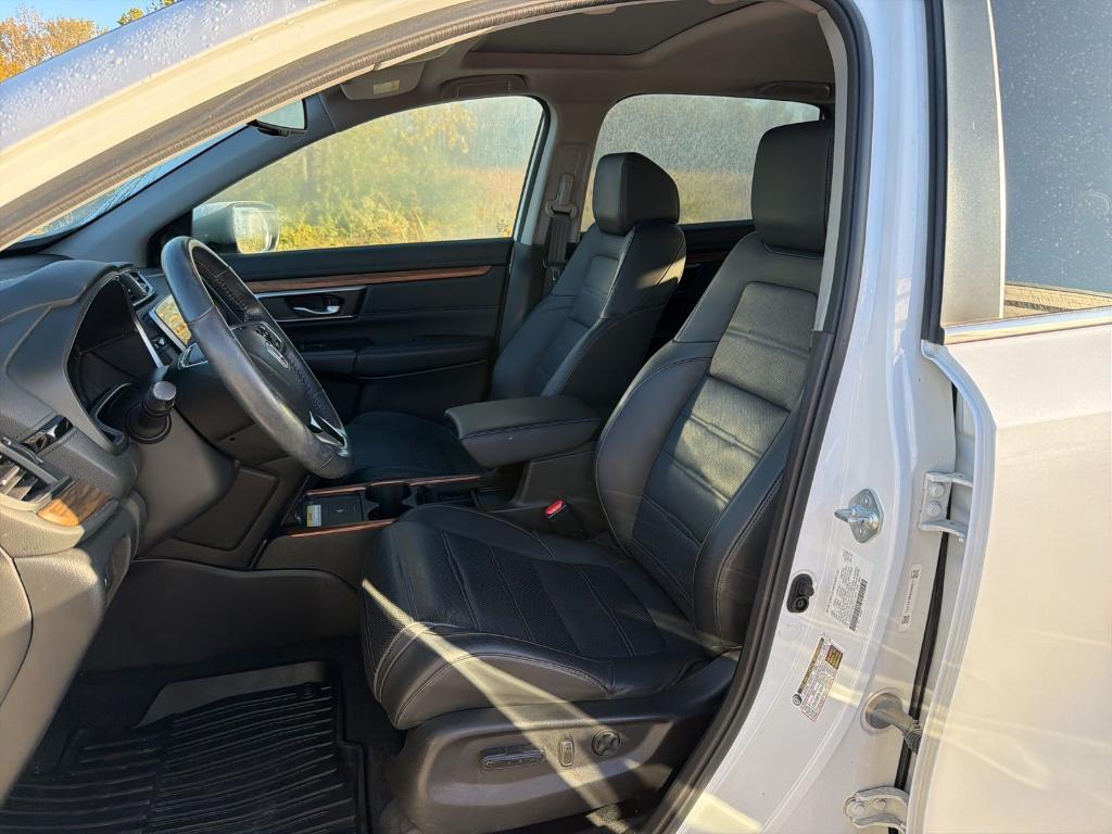 used 2021 Honda CR-V car, priced at $28,400