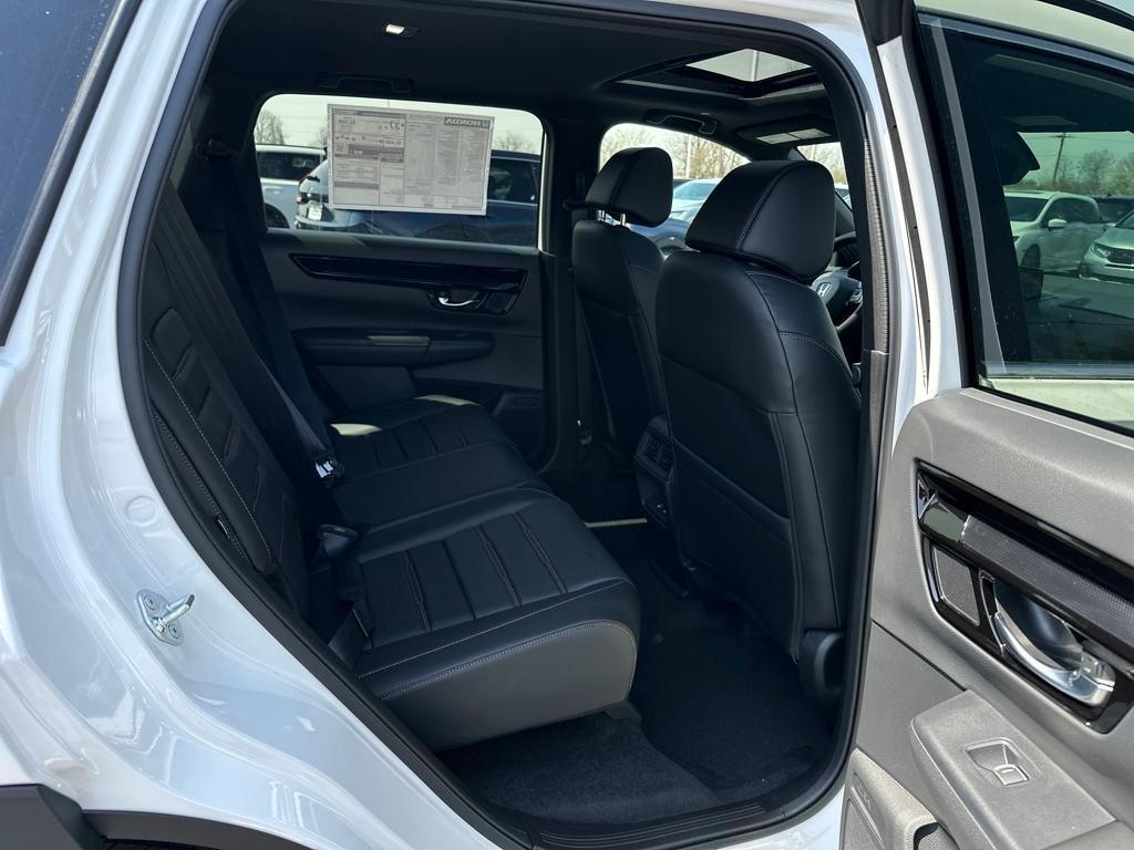 new 2025 Honda CR-V Hybrid car, priced at $42,950