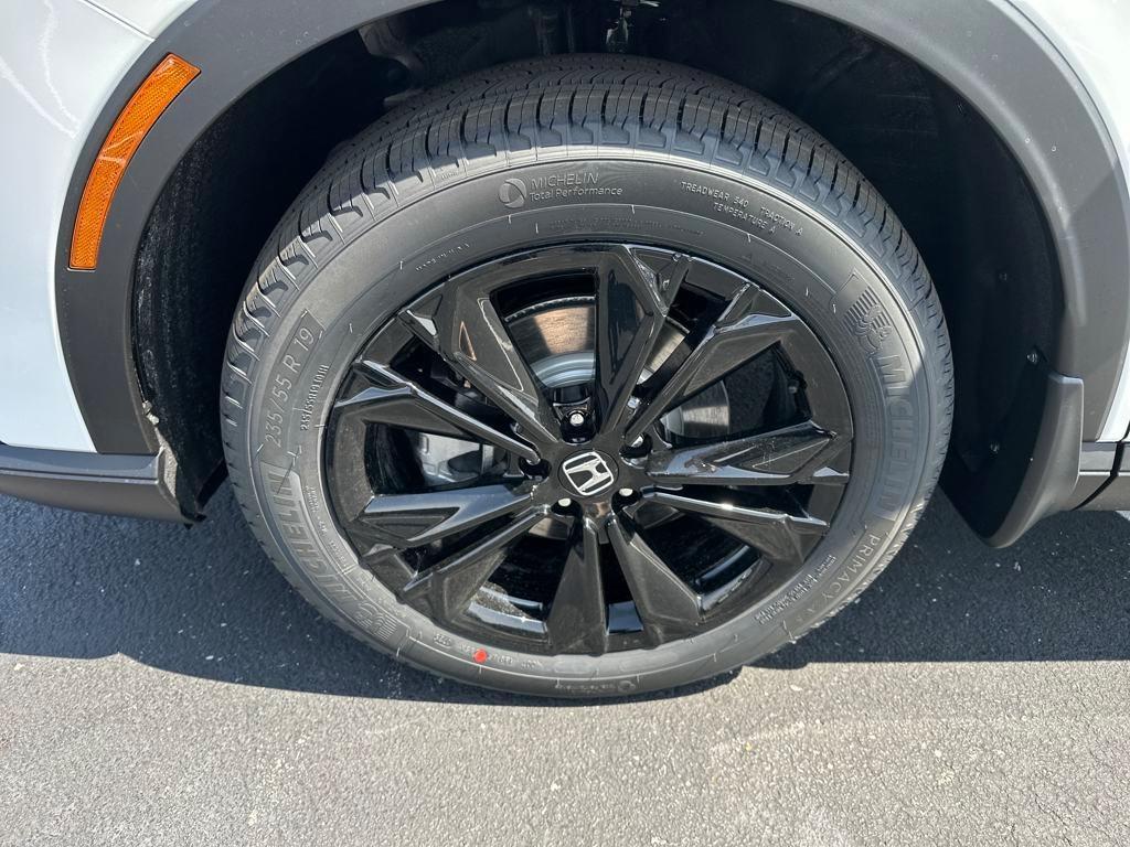 new 2025 Honda CR-V Hybrid car, priced at $42,950