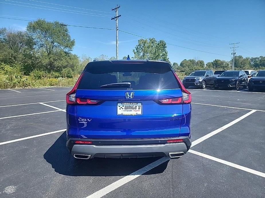 new 2025 Honda CR-V Hybrid car, priced at $40,955