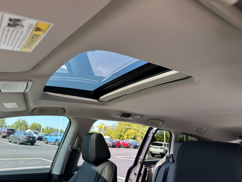 new 2026 Honda Odyssey car, priced at $44,655