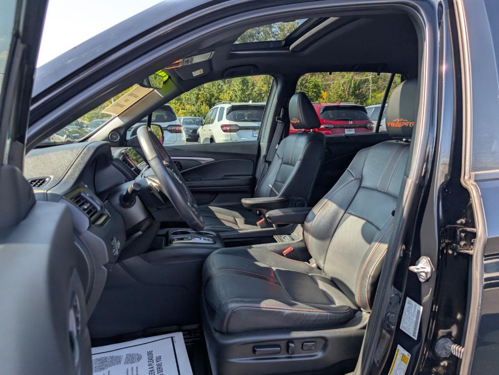 used 2022 Honda Passport car, priced at $34,900