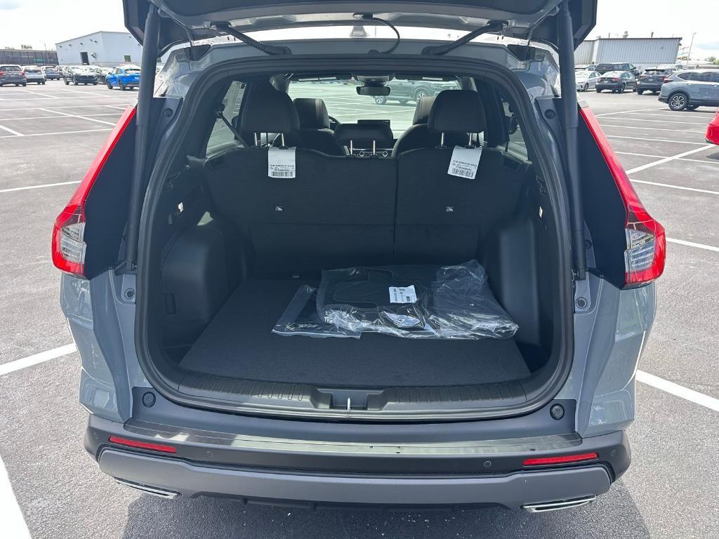new 2026 Honda CR-V Hybrid car, priced at $44,100
