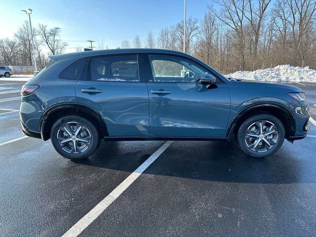 new 2025 Honda HR-V car, priced at $32,805