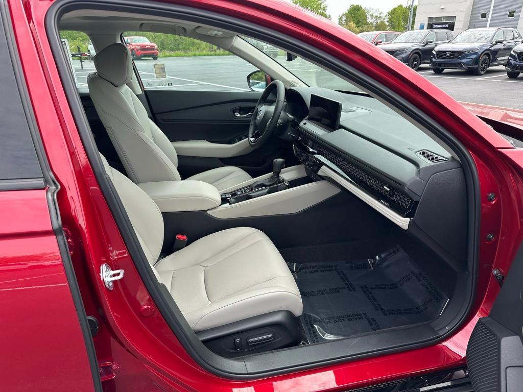 new 2025 Honda Accord Hybrid car, priced at $36,545