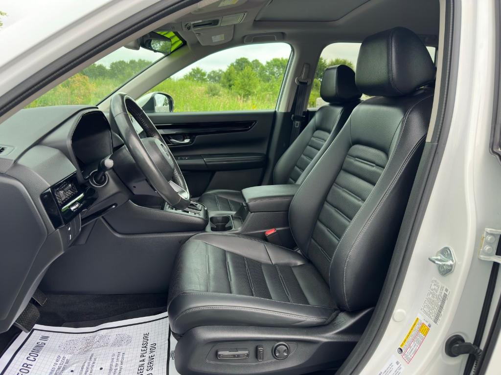 used 2023 Honda CR-V car, priced at $28,800