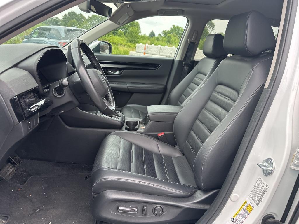 used 2023 Honda CR-V car, priced at $28,800
