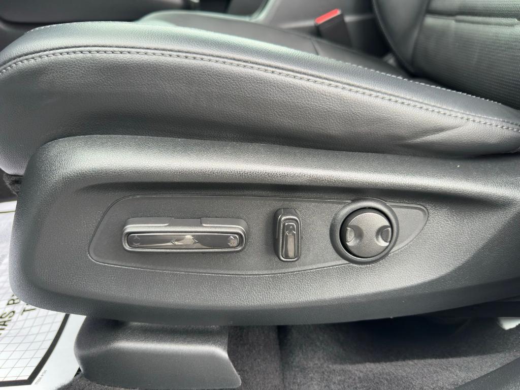 used 2023 Honda CR-V car, priced at $28,800