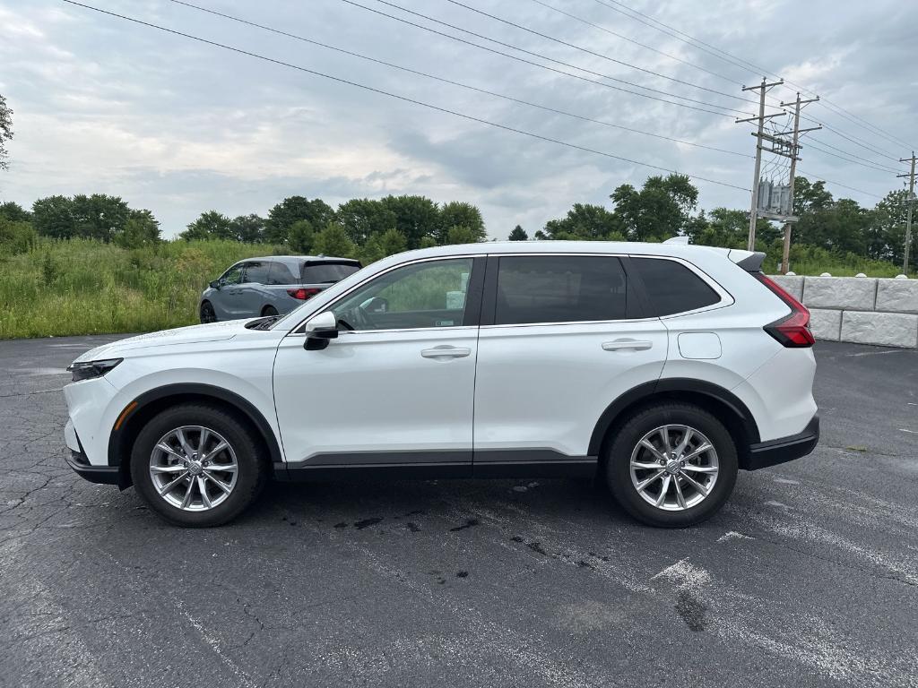 used 2023 Honda CR-V car, priced at $28,800