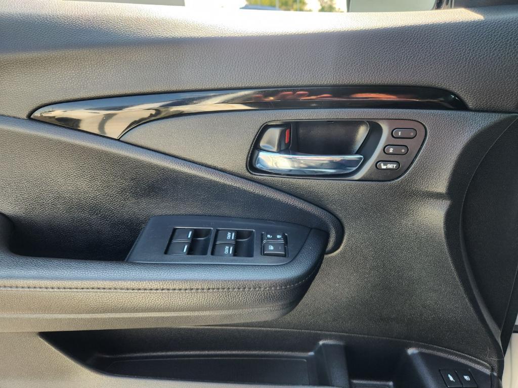 used 2022 Honda Pilot car, priced at $33,900
