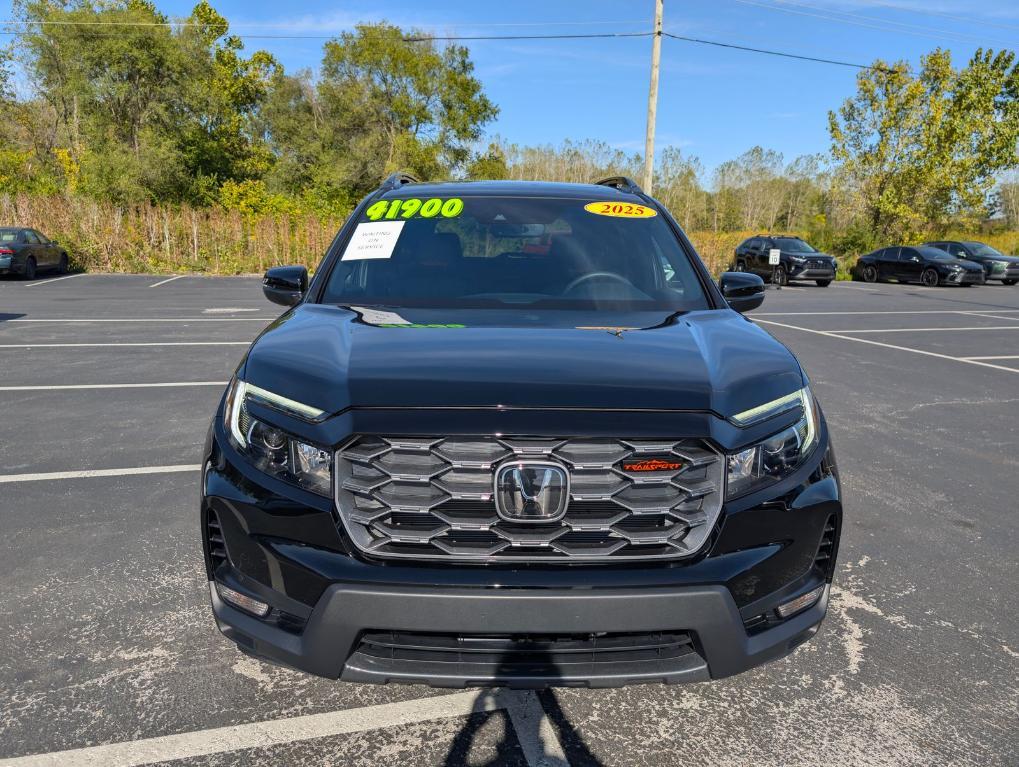 used 2025 Honda Passport car, priced at $41,900