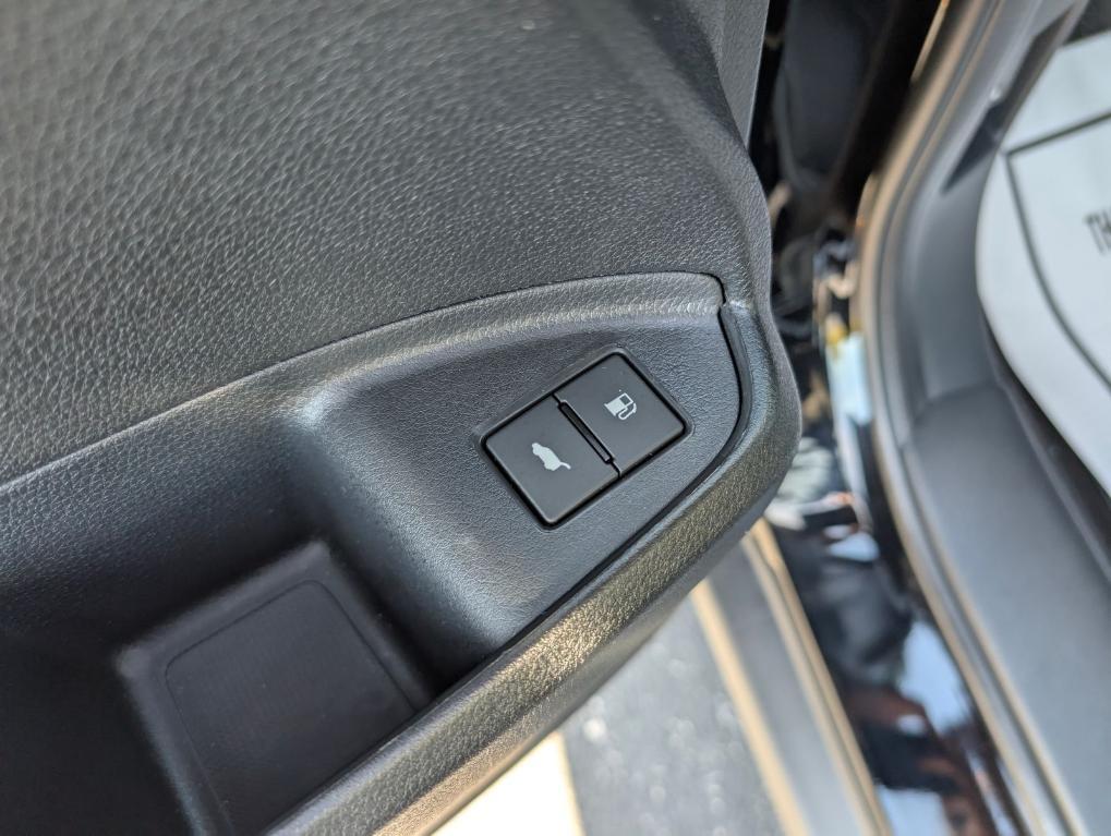 used 2025 Honda Passport car, priced at $41,900