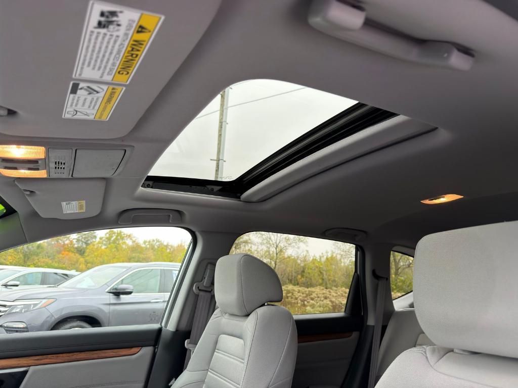 used 2021 Honda CR-V car, priced at $25,900