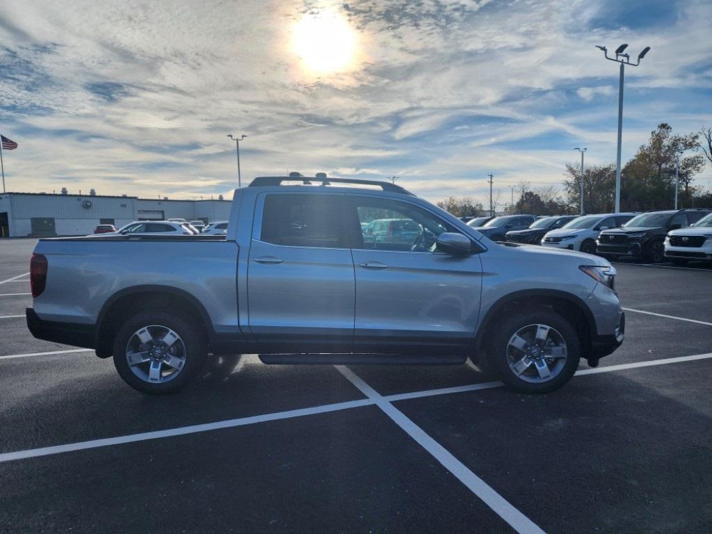 new 2025 Honda Ridgeline car, priced at $46,875