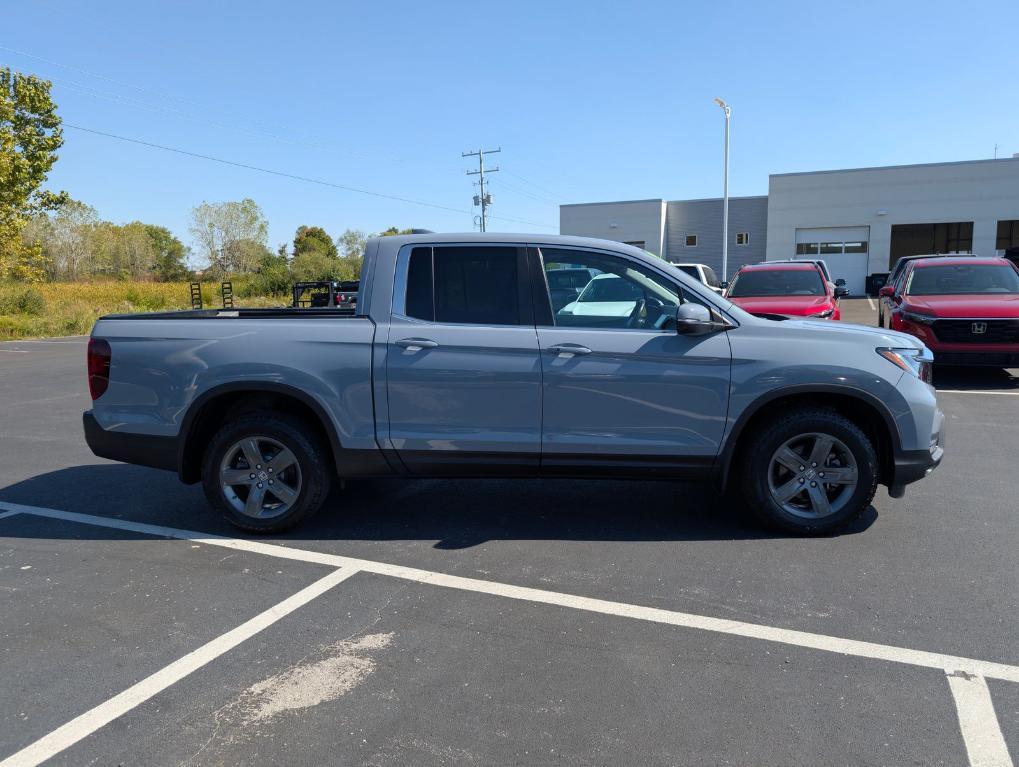 used 2023 Honda Ridgeline car, priced at $32,900