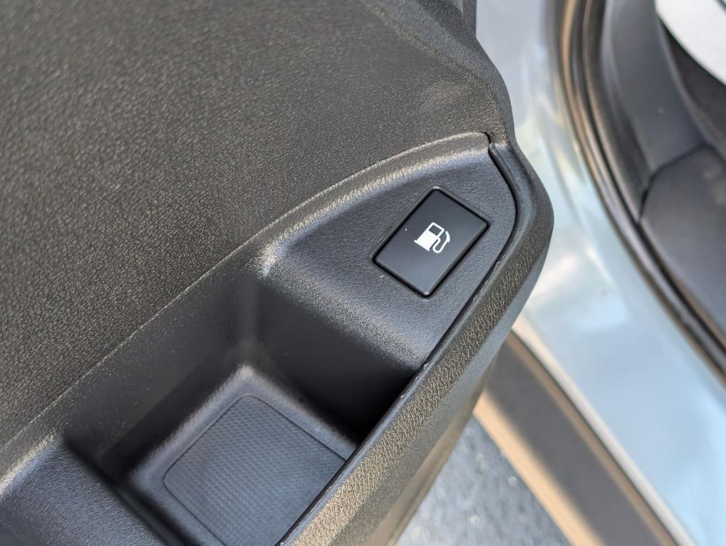 used 2023 Honda Ridgeline car, priced at $32,900