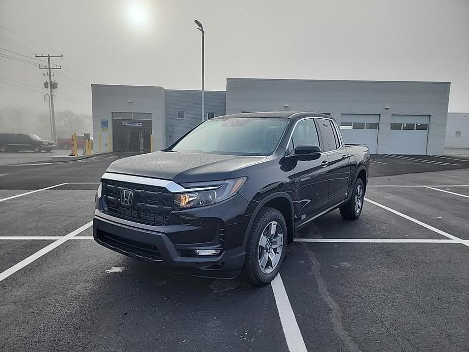 new 2025 Honda Ridgeline car, priced at $44,375