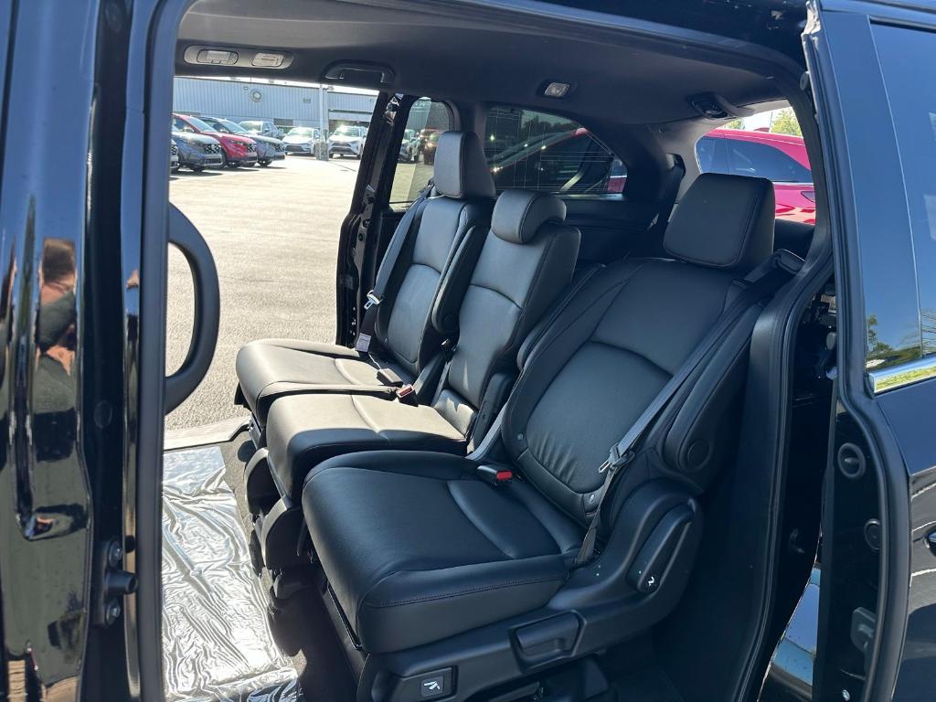 new 2026 Honda Odyssey car, priced at $45,390