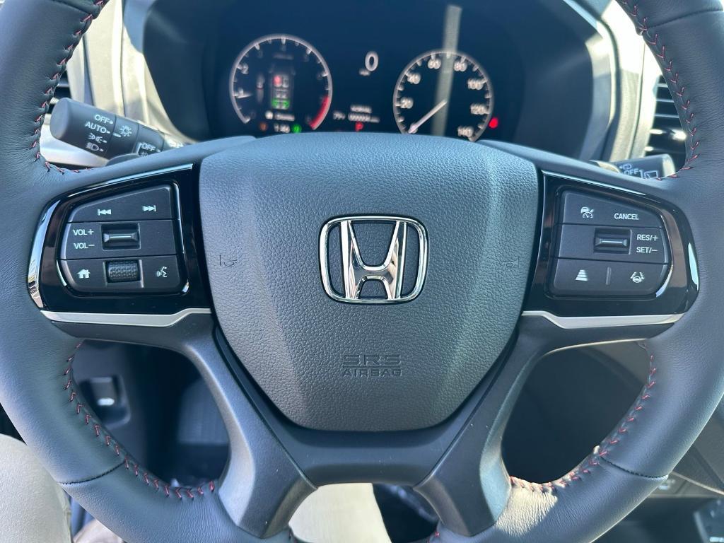 new 2026 Honda Odyssey car, priced at $45,390