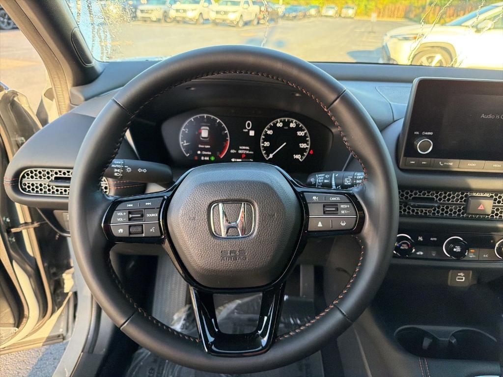 used 2025 Honda HR-V car, priced at $27,800