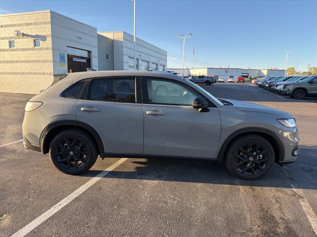 used 2025 Honda HR-V car, priced at $27,800