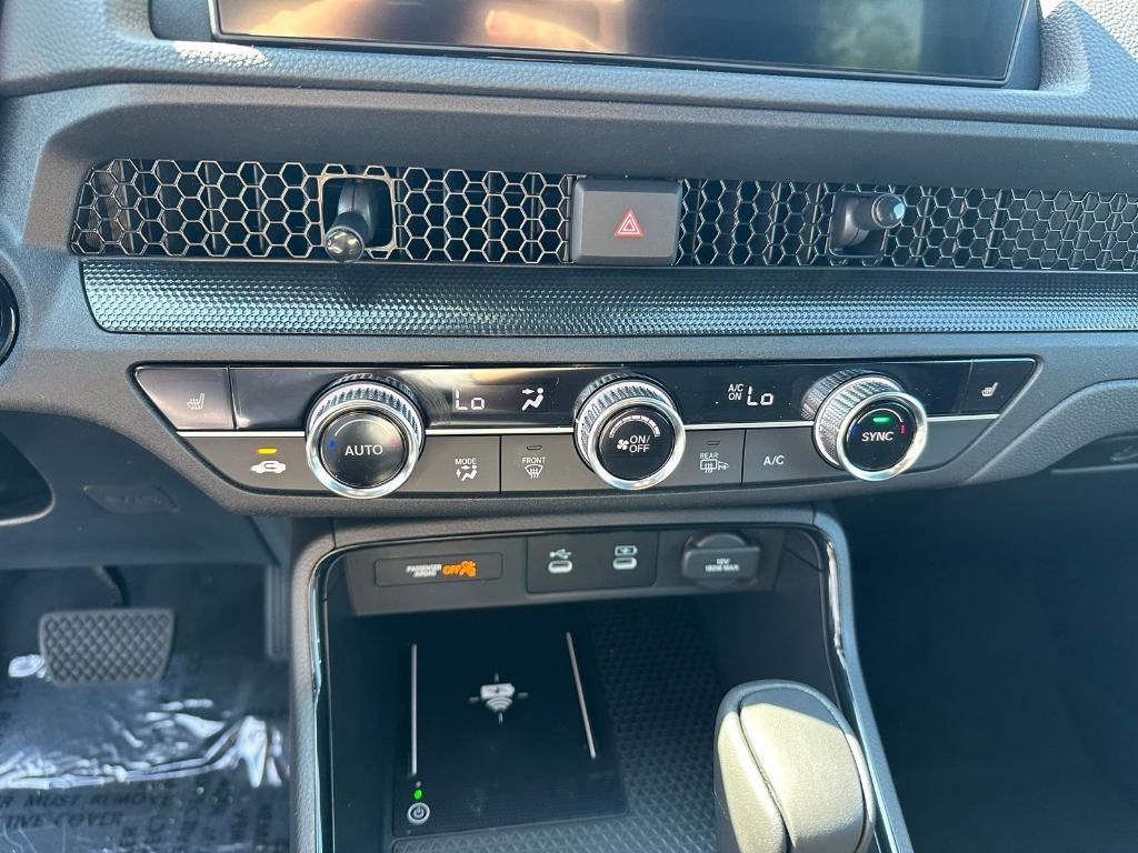 new 2026 Honda CR-V Hybrid car, priced at $42,130