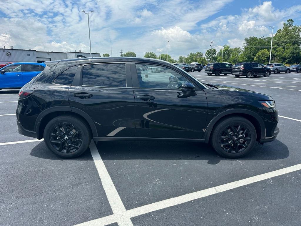 new 2026 Honda HR-V car, priced at $30,950