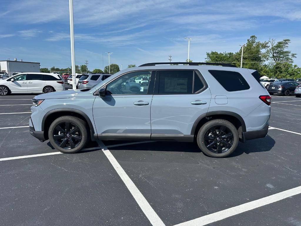 new 2025 Honda Pilot car, priced at $56,485