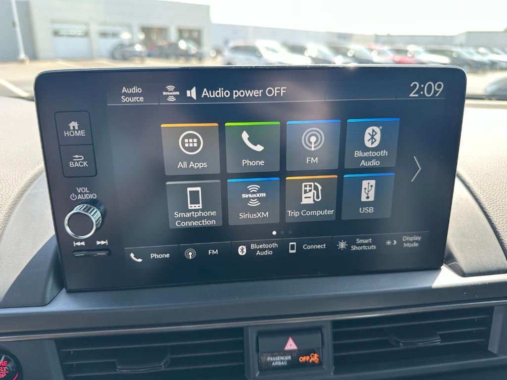 new 2025 Honda Pilot car, priced at $50,895