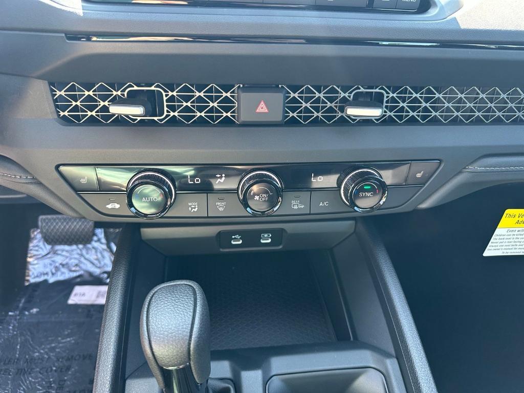 new 2025 Honda Accord car, priced at $31,755