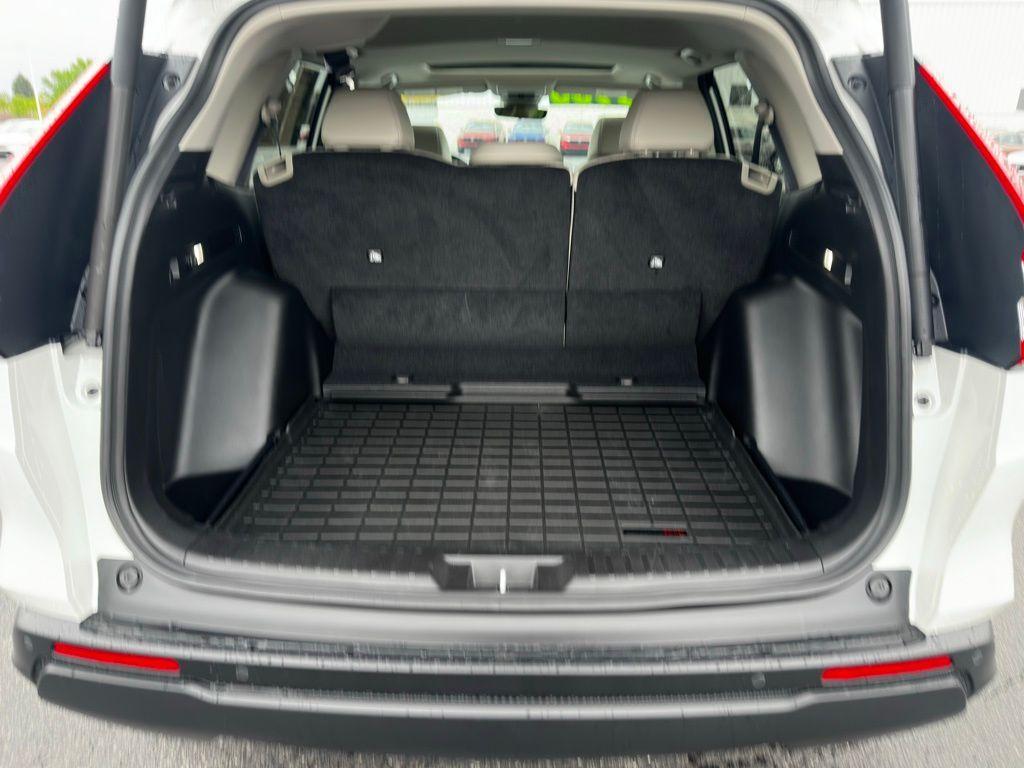 used 2023 Honda CR-V car, priced at $33,900