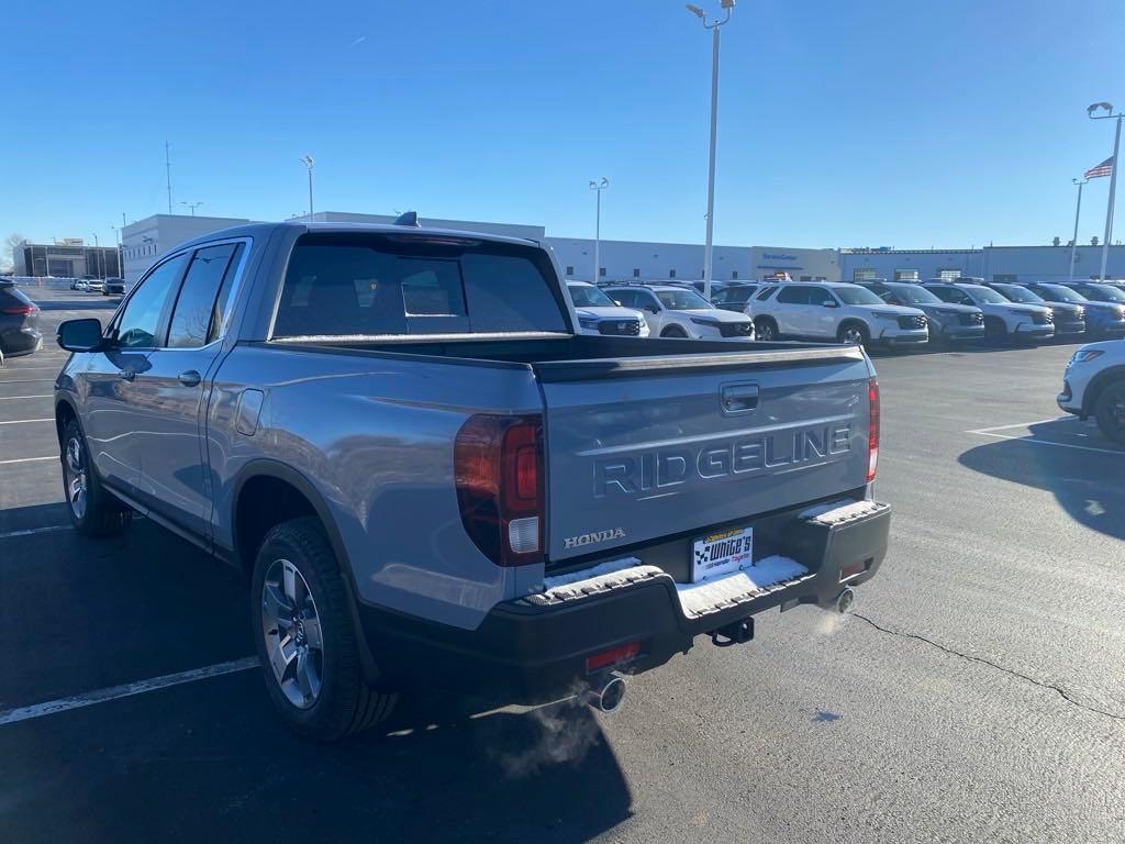 new 2025 Honda Ridgeline car, priced at $45,330