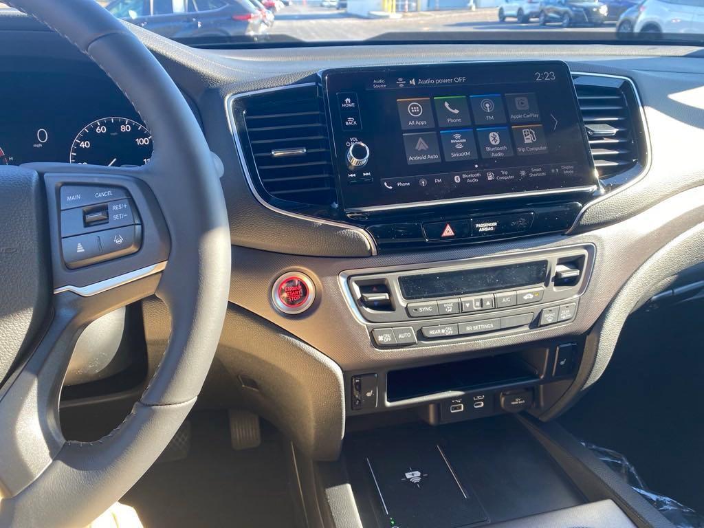 new 2025 Honda Ridgeline car, priced at $45,330