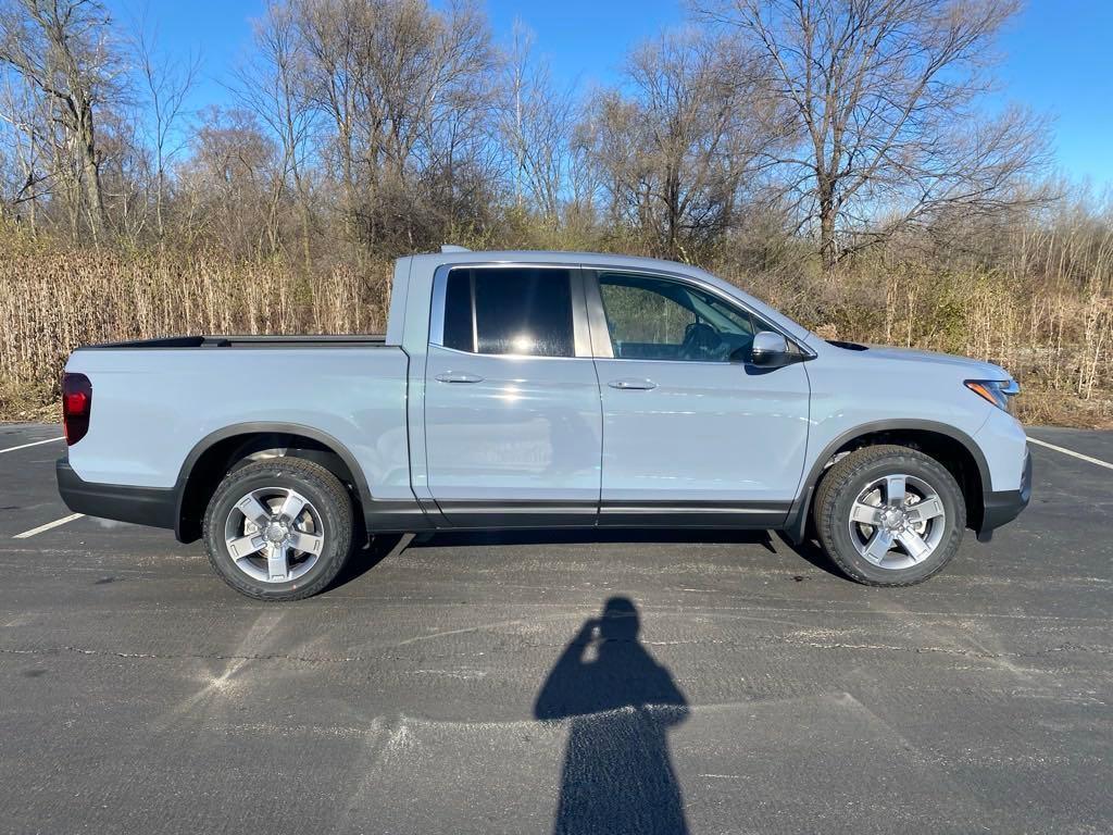 new 2025 Honda Ridgeline car, priced at $45,330