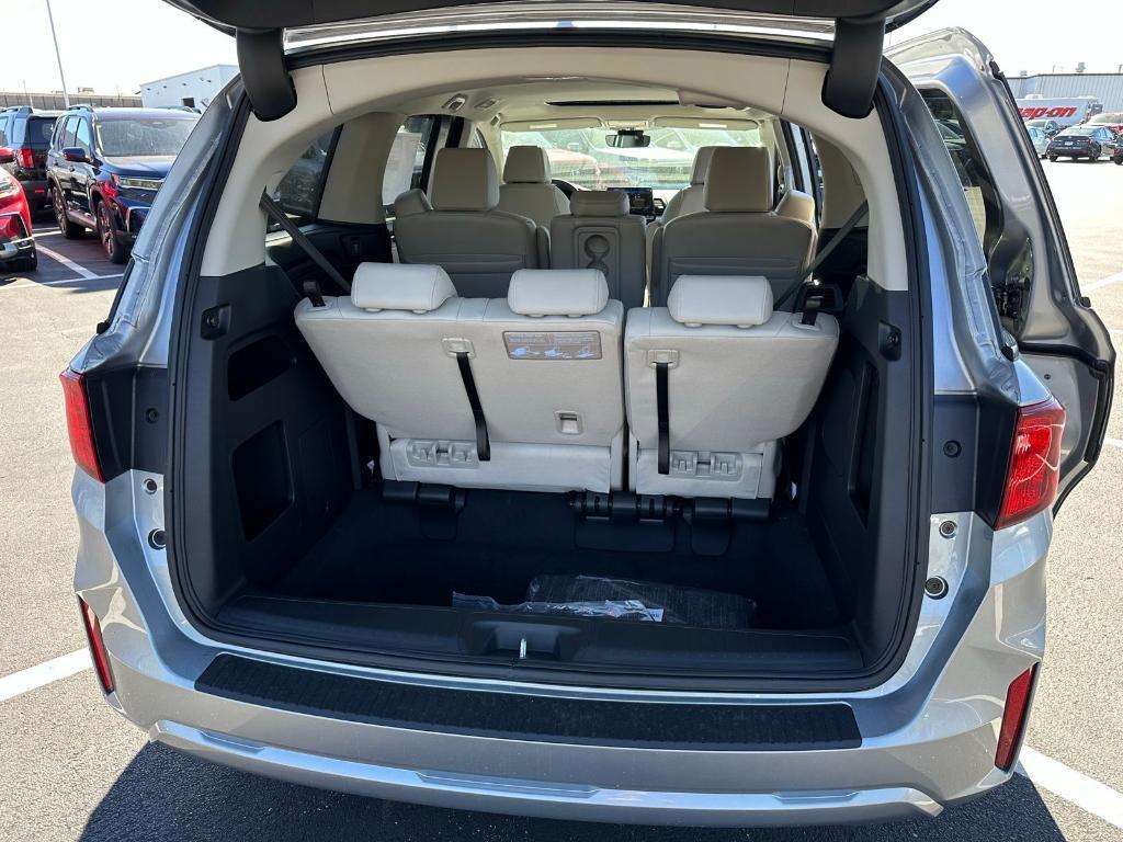 new 2026 Honda Odyssey car, priced at $44,290