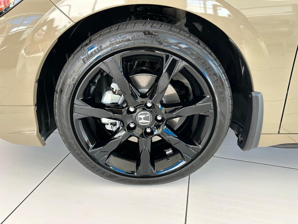 new 2025 Honda Civic Hybrid car, priced at $34,755