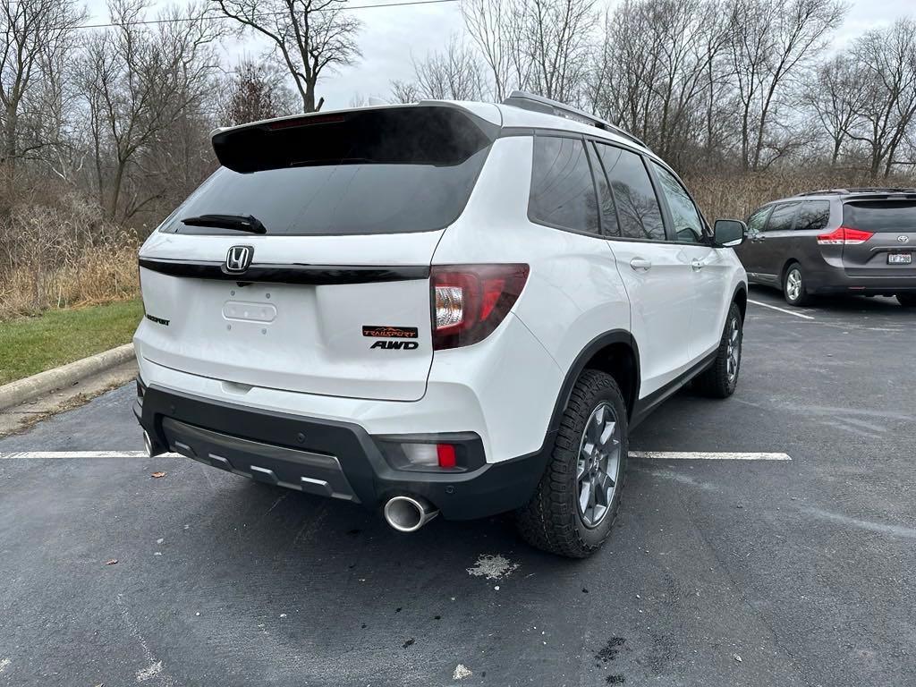 new 2025 Honda Passport car, priced at $46,850