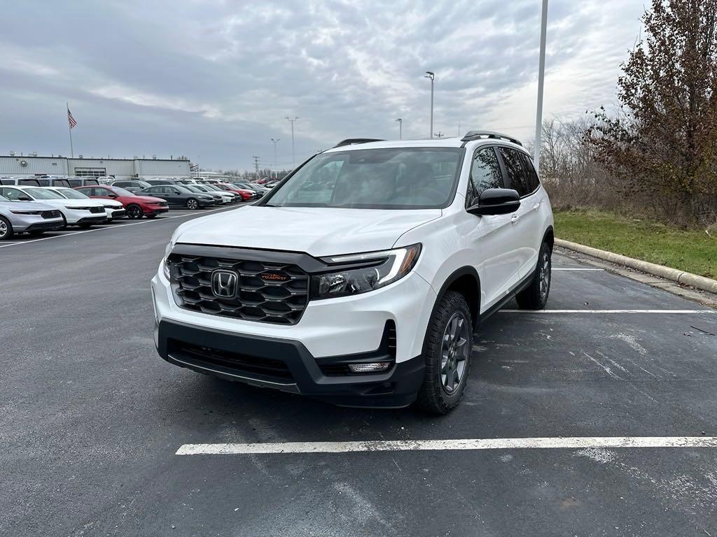 new 2025 Honda Passport car, priced at $46,850