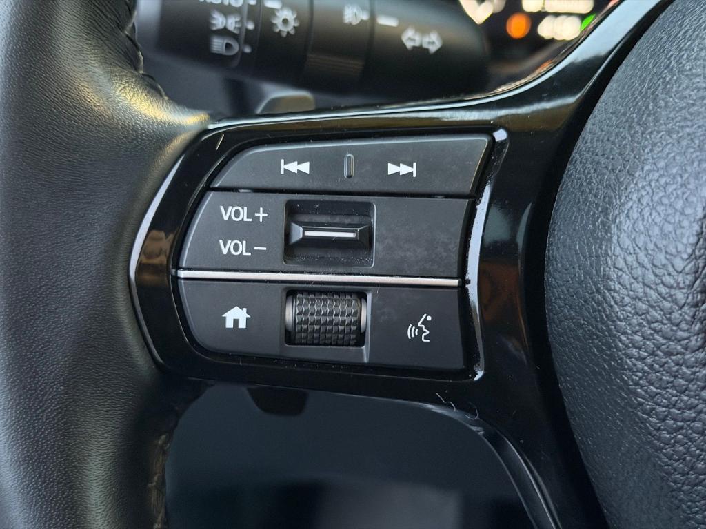 used 2025 Honda Pilot car, priced at $44,800