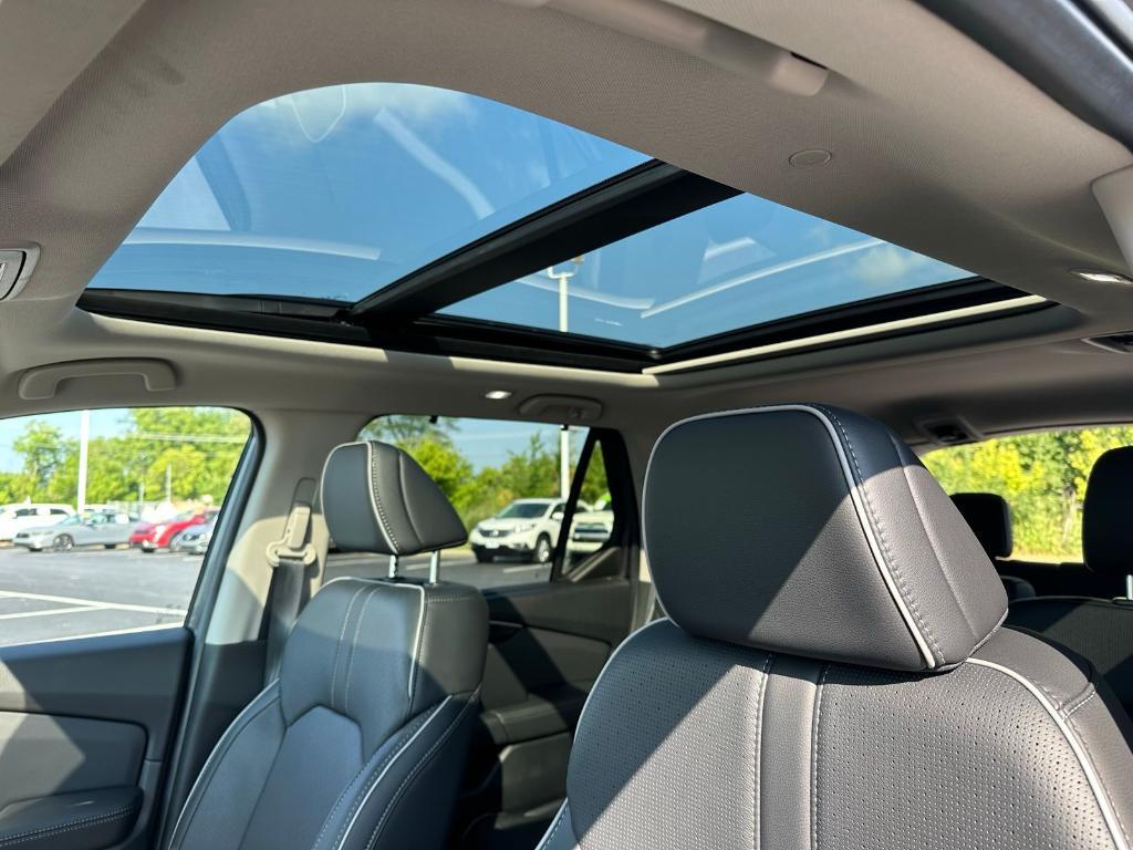 new 2025 Honda Pilot car, priced at $54,530