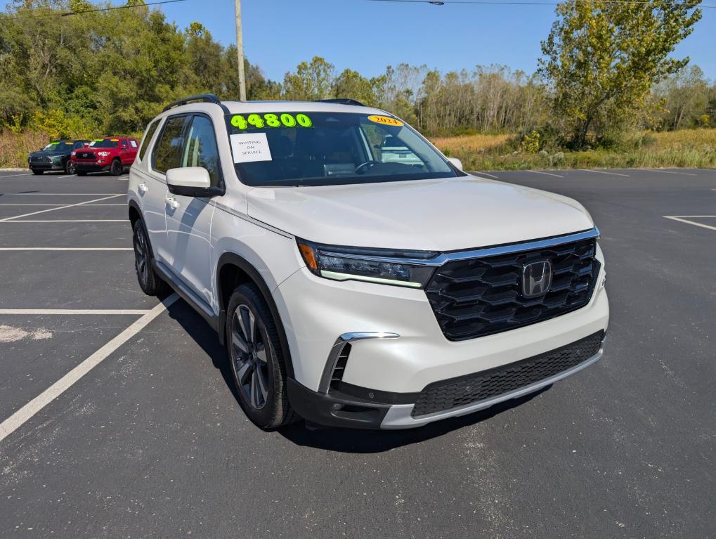 used 2024 Honda Pilot car, priced at $44,800