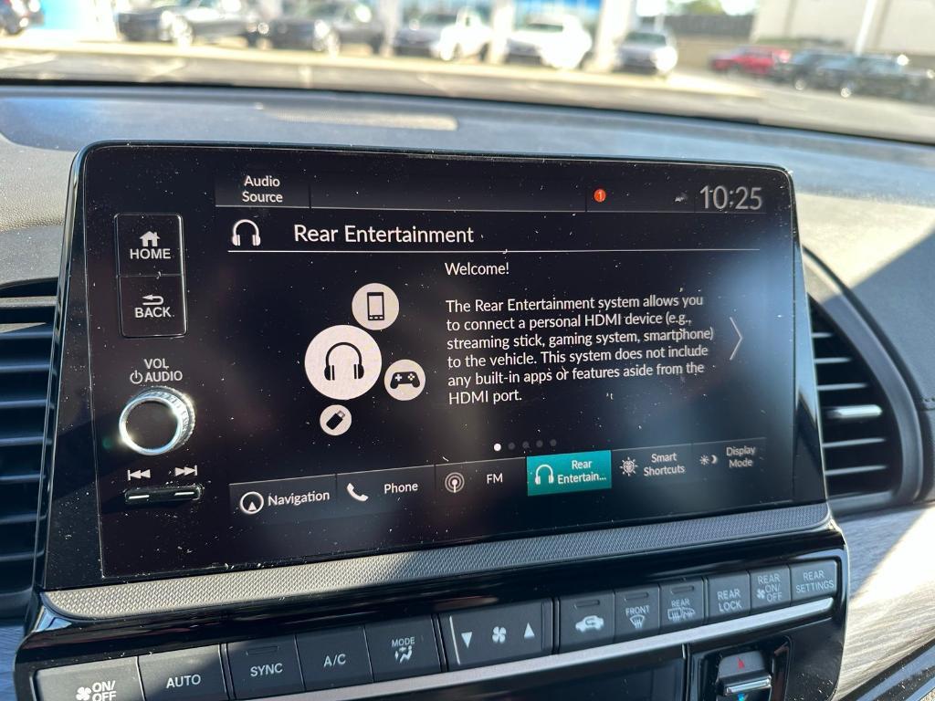 new 2026 Honda Odyssey car, priced at $54,010